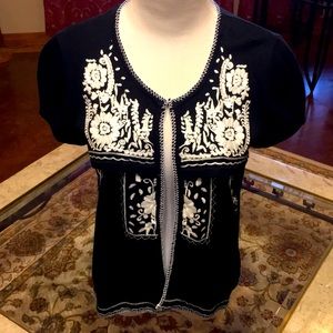 EUC Design Story Short Sleeved Cardigan